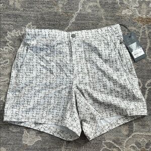 VRST RESORT SLIM FIT SHORTS